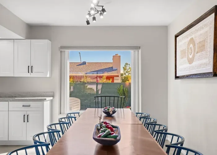 Holiday home Sonoran Luxe Oasis: Free Heatedpool-hottub-mister