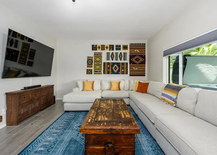 Holiday home Sonoran Luxe Oasis: Free Heatedpool-hottub-mister