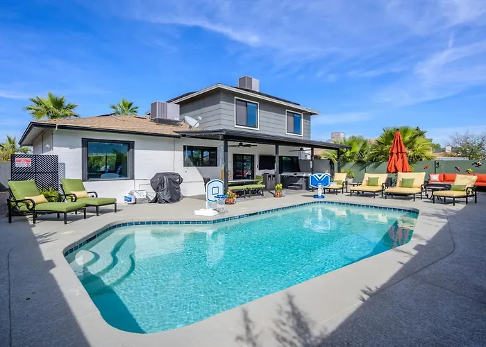 Holiday home Sonoran Luxe Oasis: Free Heatedpool-hottub-mister *