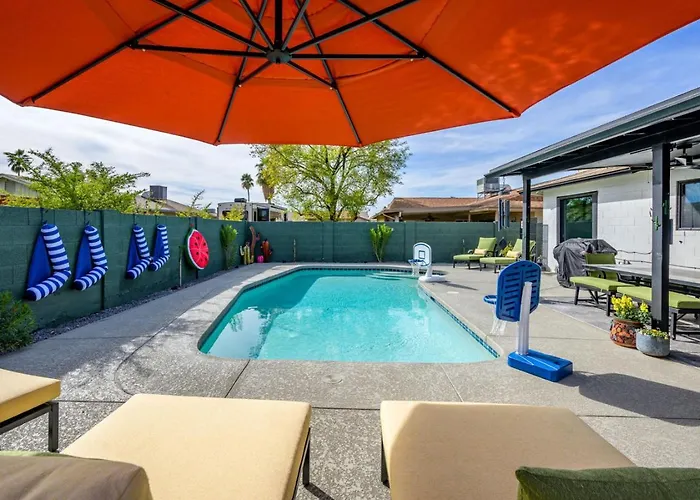 Sonoran Luxe Oasis: Free Heatedpool-hottub-mister Holiday home *